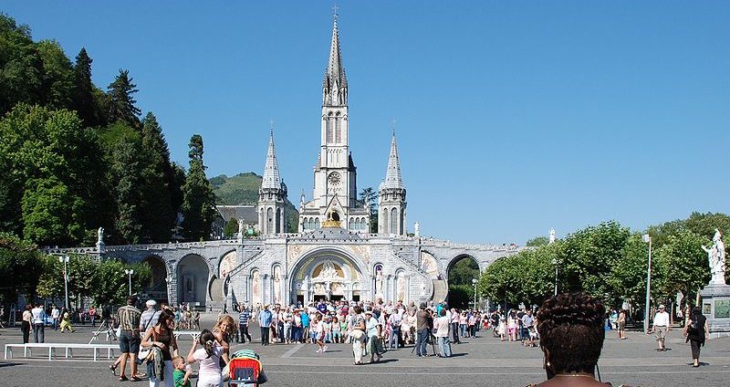 Lourdes, fot. Roland Darré/Wikimedia Commons