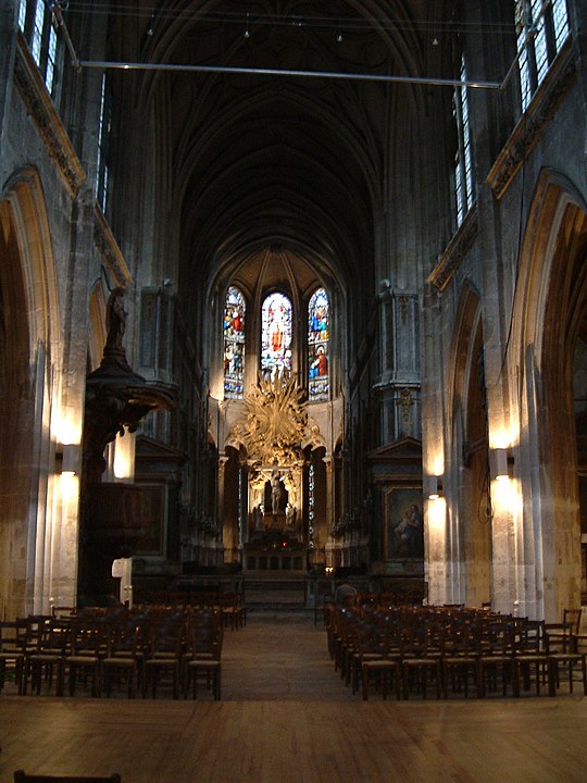 Wnętrze kościoła Saint-Merry w Paryżu, fot. wikimedia (domena publiczna)