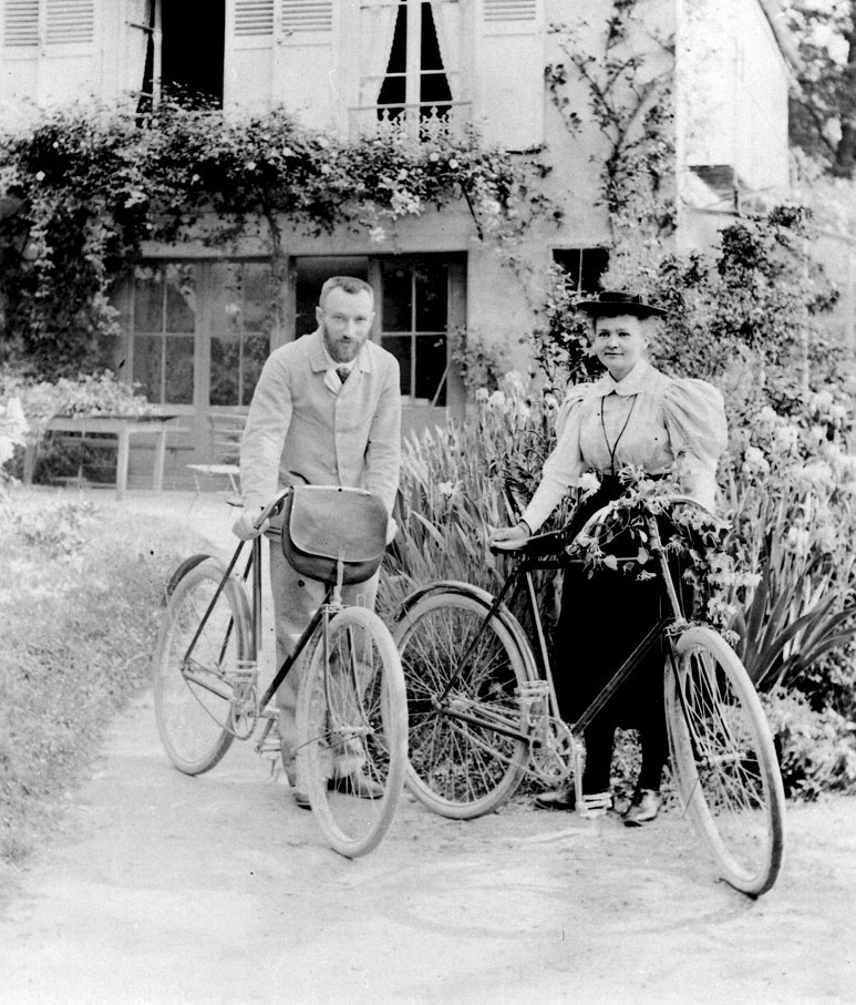 Pierre Curie z żoną Marią, ok. 1895, fot. wikimedia (domena publiczna)