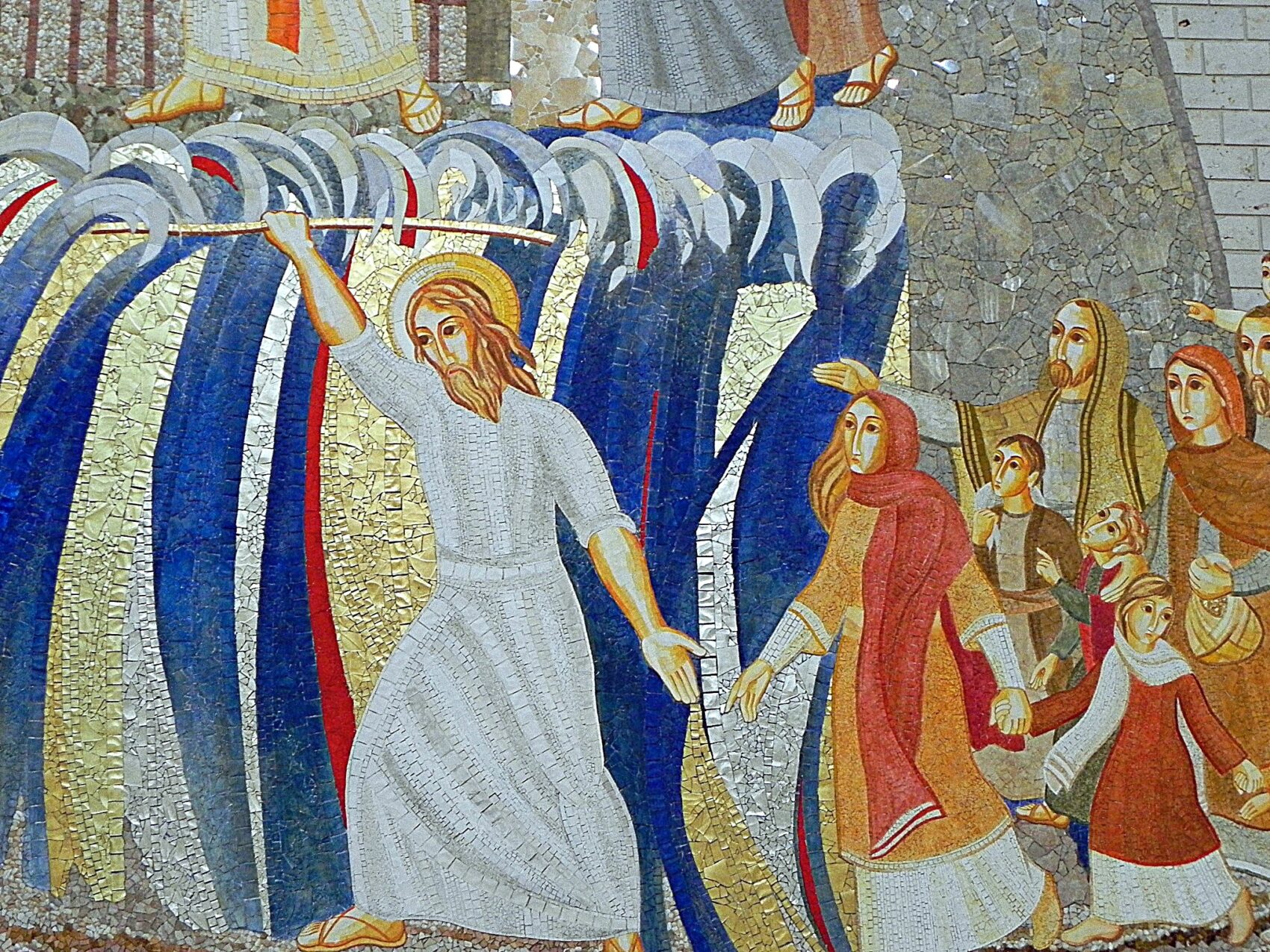 Exodus-mosaic at JP2 Center in Krakow, PhotoCredit Sr Amata CSFN
