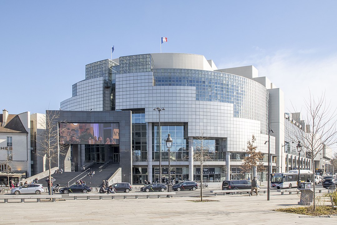 Opera Bastylii - jedna z siedzib Opery Paryskiej, fot. Autorstwa Arthur Weidmann - Praca własna, CC BY-SA 4.0, https://commons.wikimedia.org/w/index.php?curid=116340546