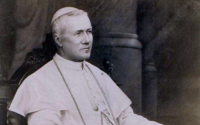 Św. Pius X, fot. Albert Ferland, domena publiczna, flickr