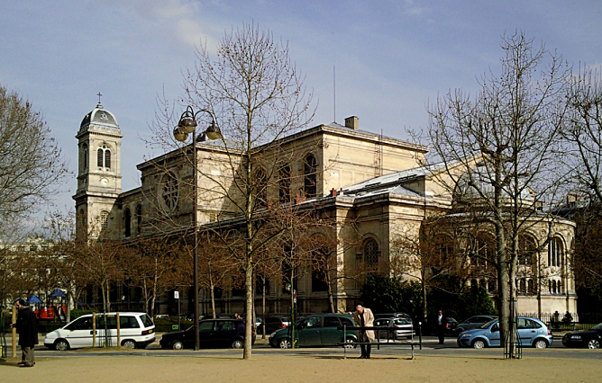 Kościół św. Franciszka Ksawerego w Paryżu, fot. Par Velvet — Travail personnel, CC BY-SA 3.0, https://commons.wikimedia.org/w/index.php?curid=6226317