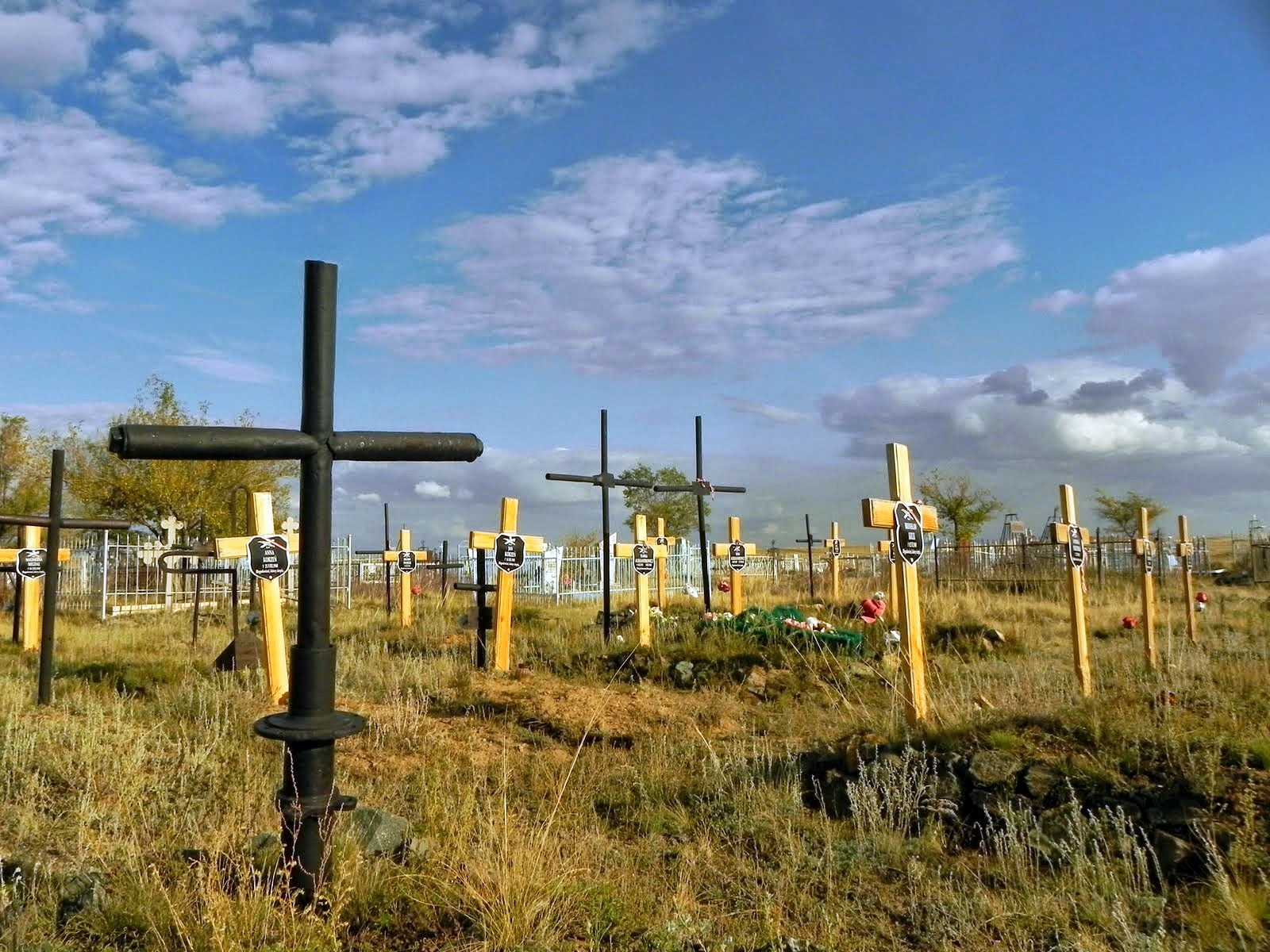 Kazachstan - groby polskich zesłańców w stepie, fot. s. Amata J. Nowaszewska CSFN