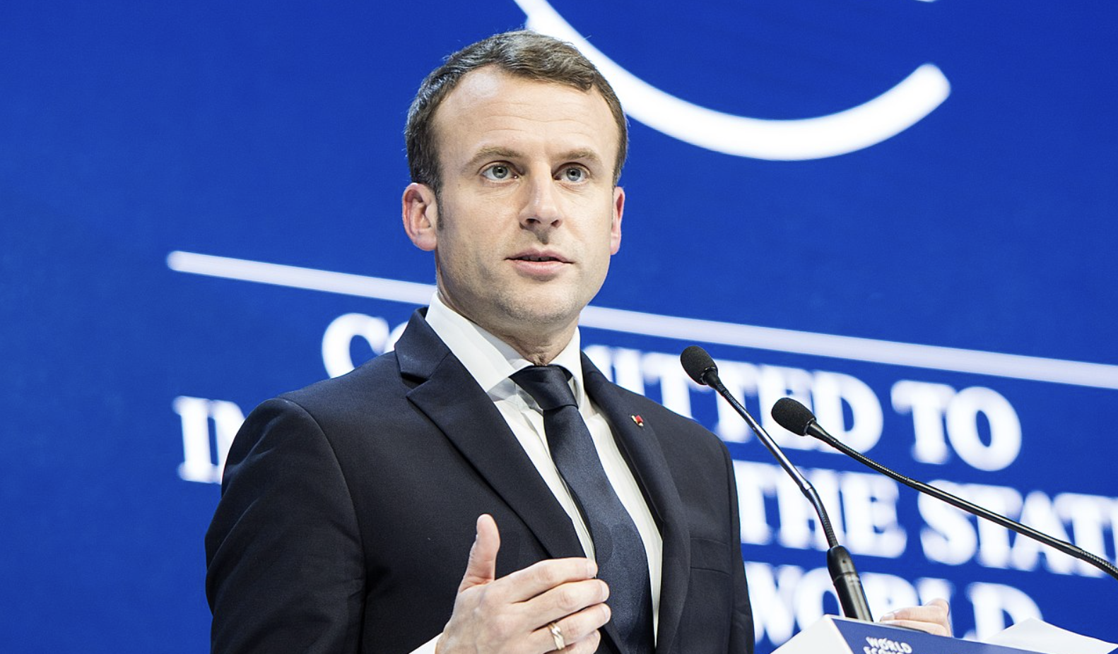 Emmanuel Macron, fot. Par Foundations World Economic Forum — Special Address by Emmanuel Macron, President of France, CC BY 2.0, https://commons.wikimedia.org/w/index.php?curid=67111504