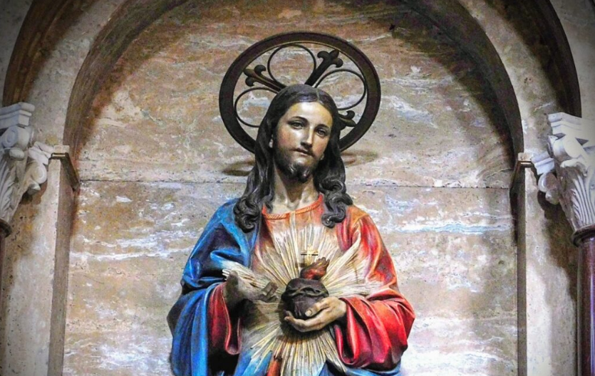 „Każde dobro, jakie otrzymujemy, i wszelki dar doskonały pochodzi z góry” – Figura Serca Jezusa, Trastevere, Rzym, fot. s. Amata CSFN
