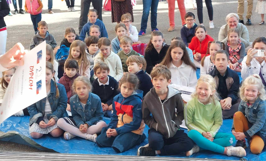 fot. Szkoła Polska w Lyonie - École Polonaise de Lyon / Facebook
