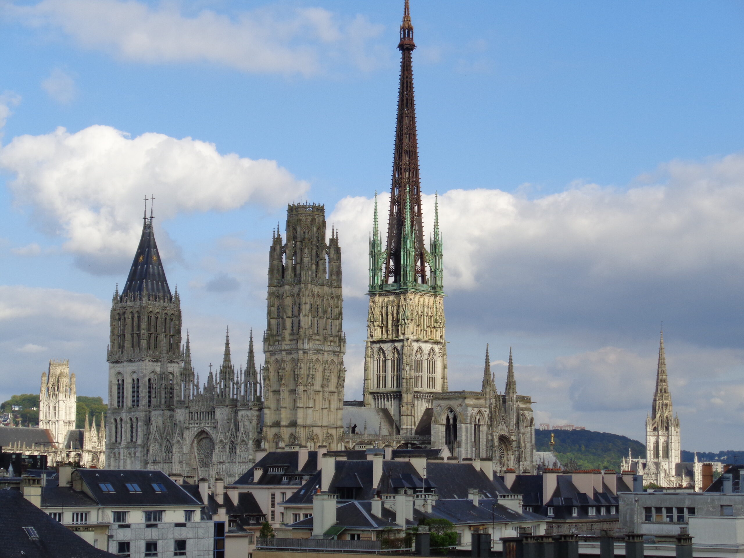 Katedra w Rouen, fot. Par Philippe Roudaut — Travail personnel, CC BY-SA 4.0, https://commons.wikimedia.org/w/index.php?curid=45385068