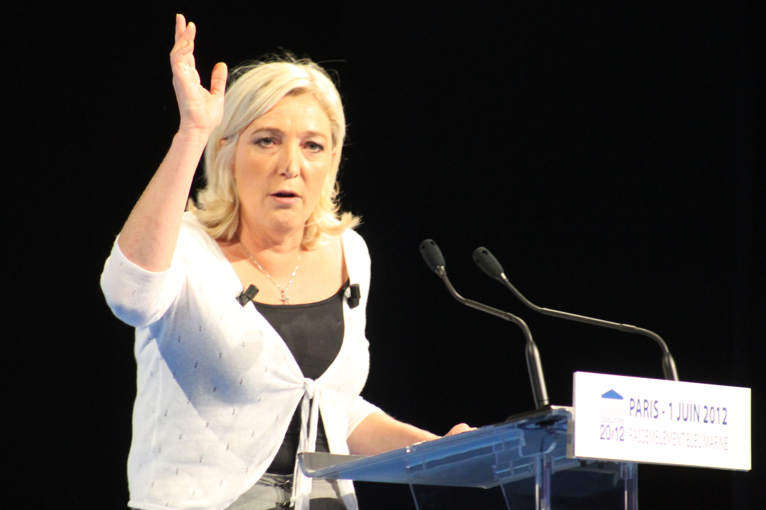 Marine Le Pen (2012), fot. Par Gauthier Bouchet — Travail personnel, CC BY-SA 3.0, https://commons.wikimedia.org/w/index.php?curid=20168323