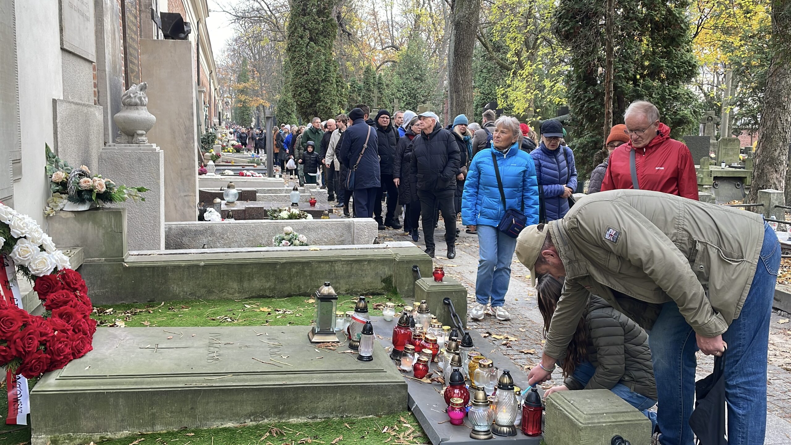 Stare Powązki, fot. s. Amata J. Nowaszewska CSFN / Polskifr.fr