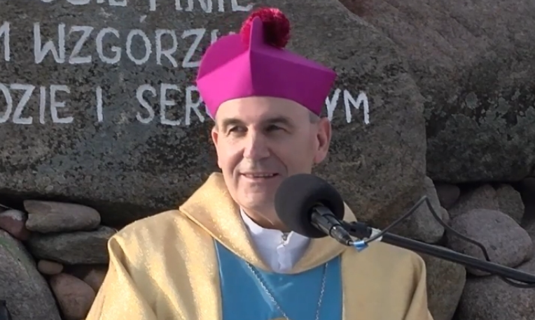Henryk Ciereszko (2019), fot. Autorstwa ascotv - YouTube: https://www.youtube.com/watch?v=0z97ElR-gds – Zobacz/zapisz zarchiwizowane wersje na archive.org oraz archive.today, CC BY 3.0, https://commons.wikimedia.org/w/index.php?curid=102256403