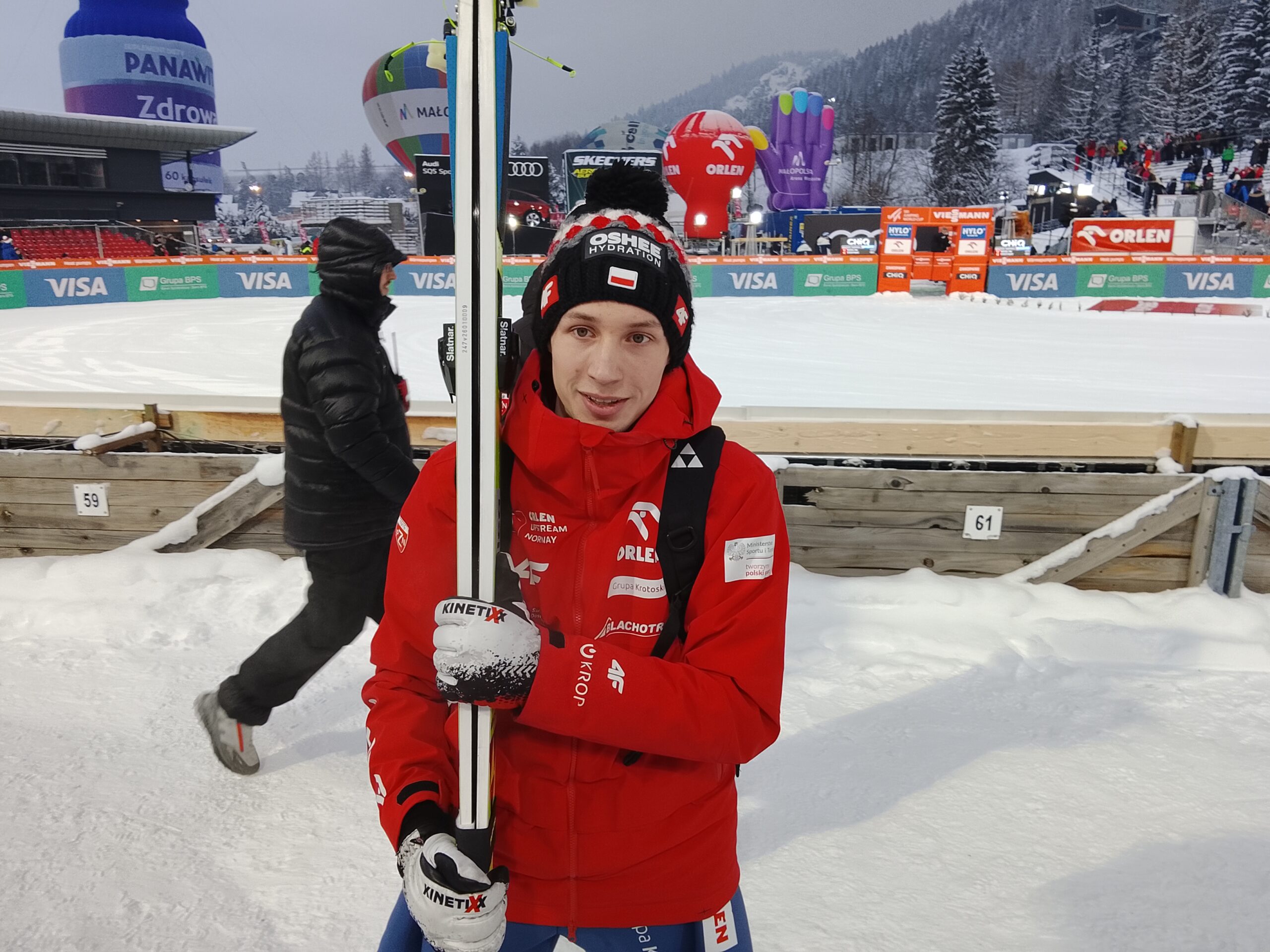 Kacper Tomasiak po kwalifikacjach PŚ Zakopane 2026, fot. Autorstwa Pawelstanczyk2301 - Praca własna, CC BY 4.0, https://commons.wikimedia.org/w/index.php?curid=181686460