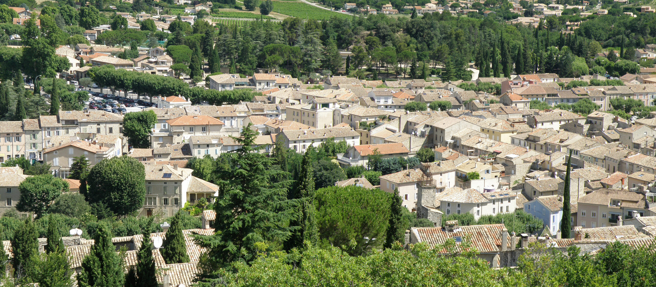 Vaison-la-Romaine (2014), fot. Autorstwa Torsade de Pointes - Praca własna, CC BY-SA 4.0, https://commons.wikimedia.org/w/index.php?curid=36169388